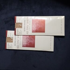 Berkshire All Day Sheer Knee-High